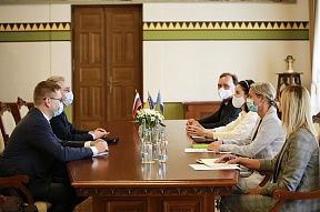 O sastanku Ambasadora Rusije u BiH Igora Kalabuhova sа gradonačelnicom Sarajeva Benjaminom Karić